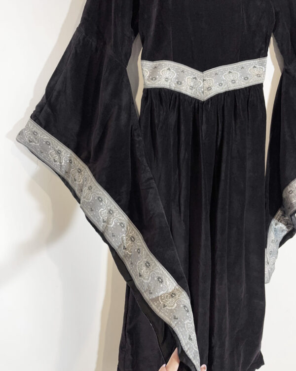 leonardo carbone black velvet medieval dress size xs eu34/36