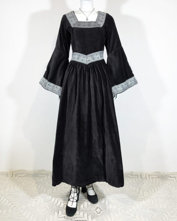 leonardo carbone black velvet medieval dress size xs eu34/36