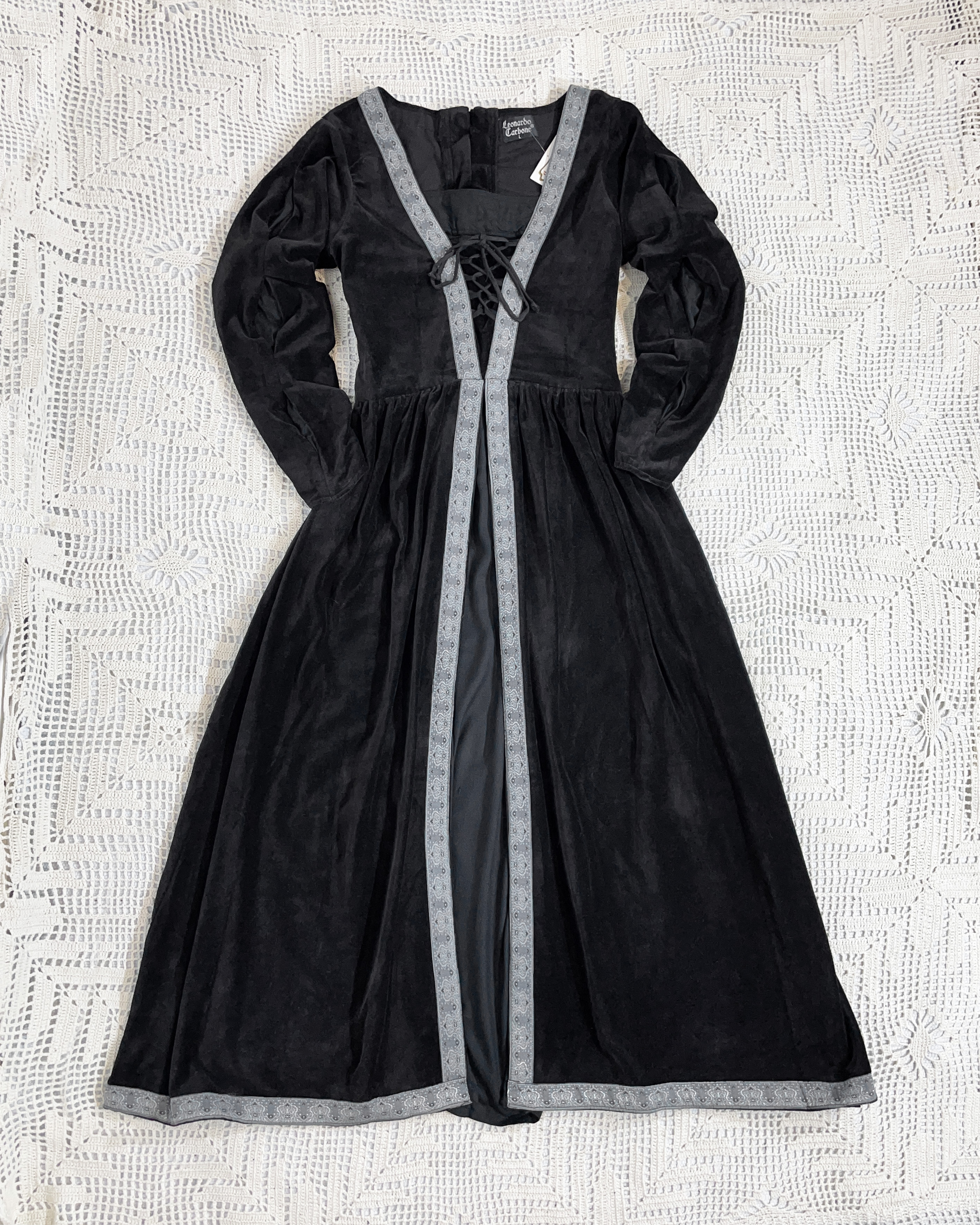 leonardo carbone black velvet medieval dress size l/xl eu40/42