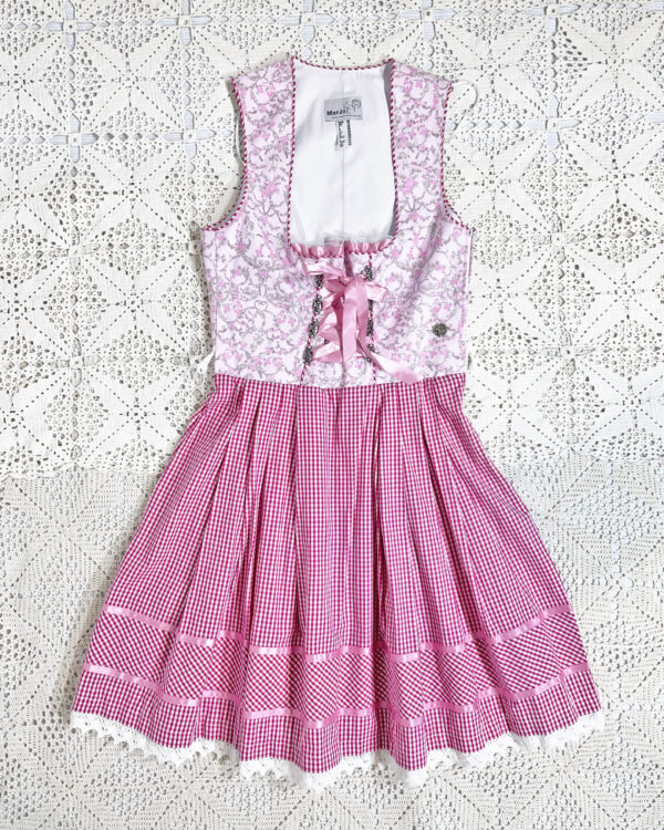vintage green checked trachten dress eu42 vintage green checked trachten dress eu42