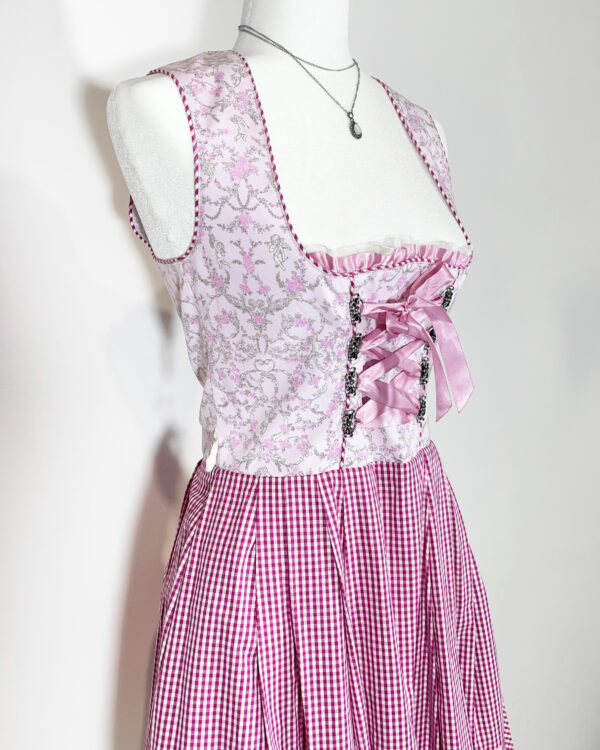 vintage green checked trachten dress eu42 vintage green checked trachten dress eu42