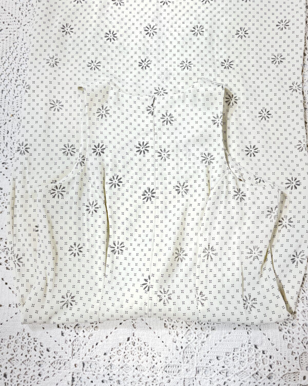 01 (3)