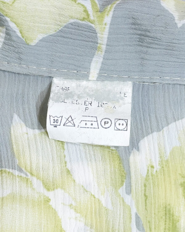 14 (3) 14 (3)